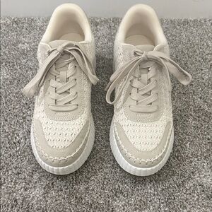 DV by Dolce Vita Cream Lace-Up Sneakers